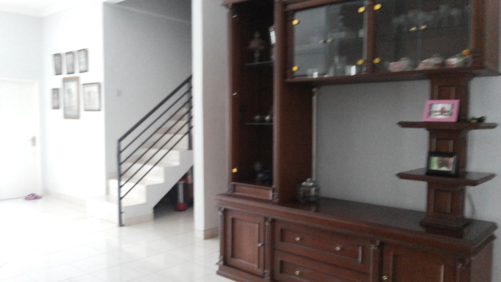 Rumah Asri Diarea Beji Depok Dekat Toll Stasiun,Comutter, Kampus 