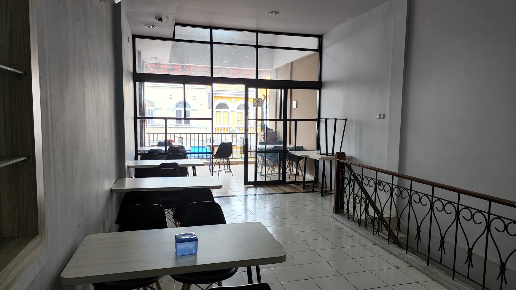 Ruko siap usaha di Kota Wisata