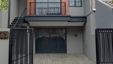 Dijual SEGERA Rumah Brand New di Jl Cilandak, Jakarta Selatan