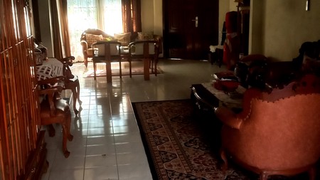 Rumah Huni Lokasi Strategis Pejompongan