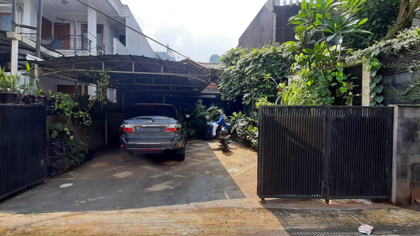 Rumah di Cilandak dekat dg TB Simatupang, sklt High Scop dan Cikal- Jaksel.....