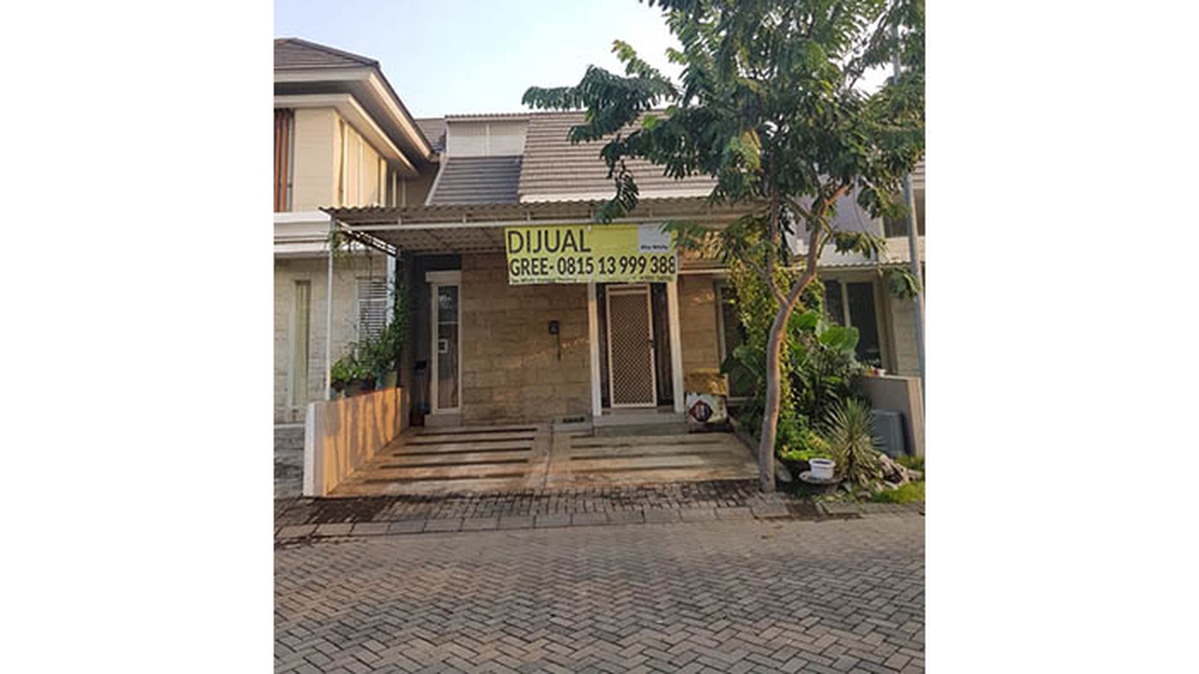 Rumah Greenlake citraland, sirkulasi udara bagus, siap huni, asri, lingkungan tenang, sudah renovasi, surabaya