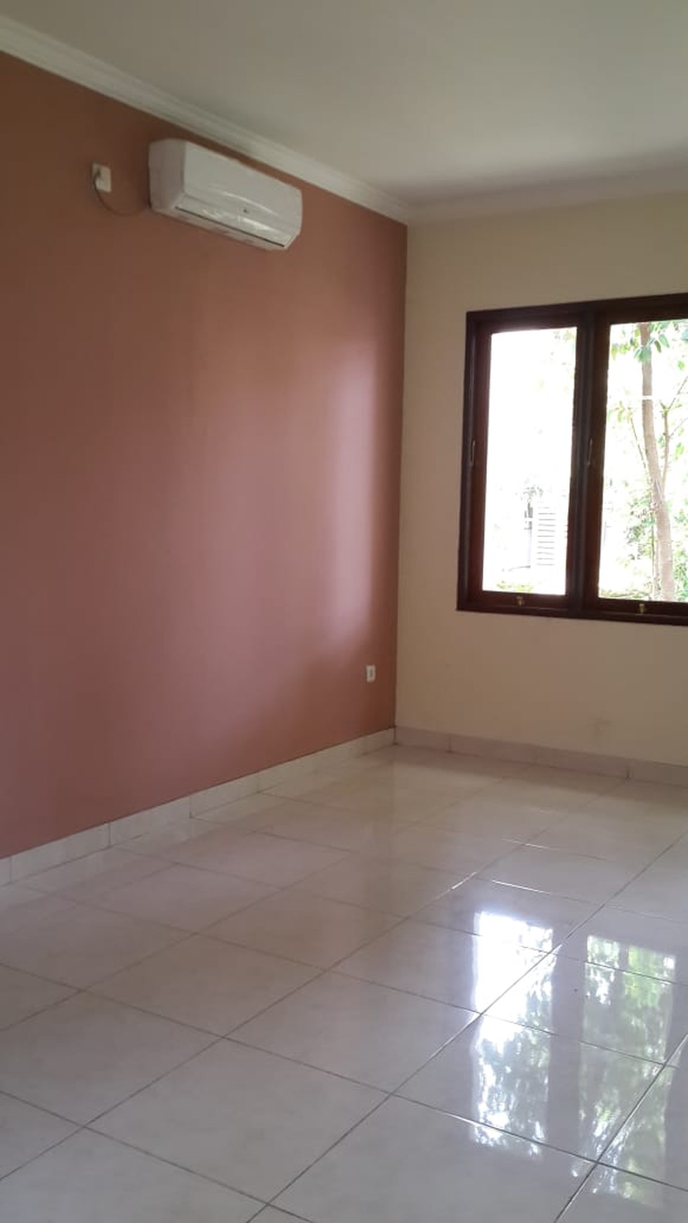 Rumah Bagus dalam Cluster di Bintaro Sektor 9 Tangerang selatan.