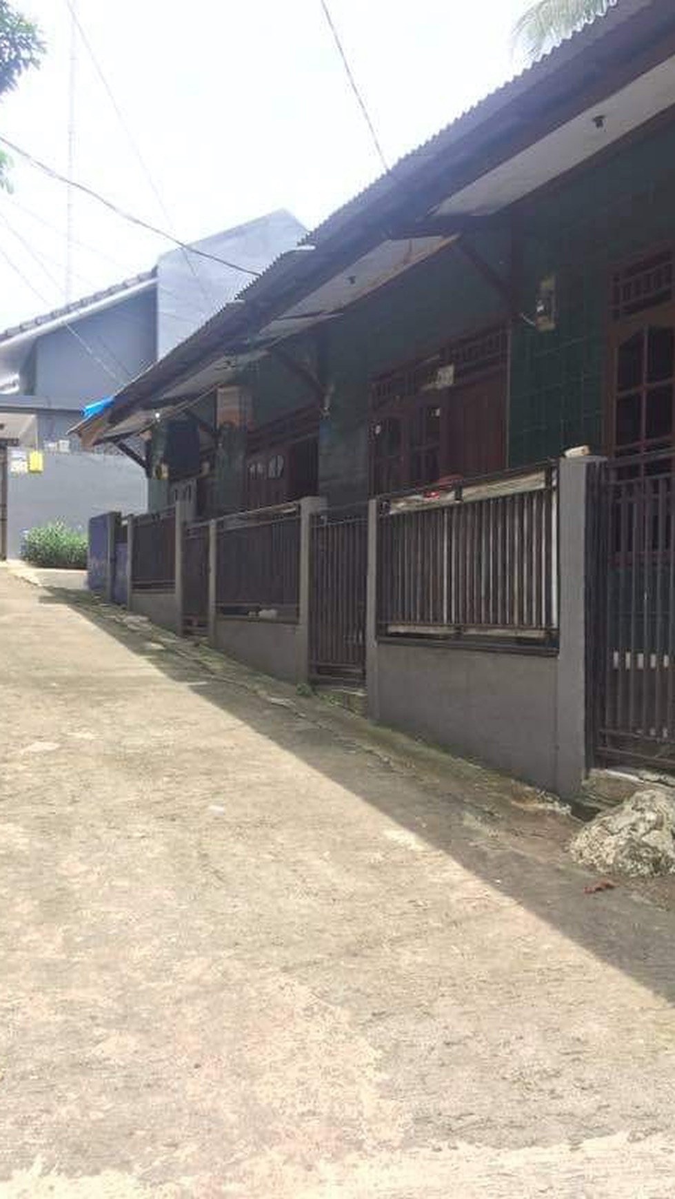 Rumah kontrakan 5 pintu di Pondok Ranggon