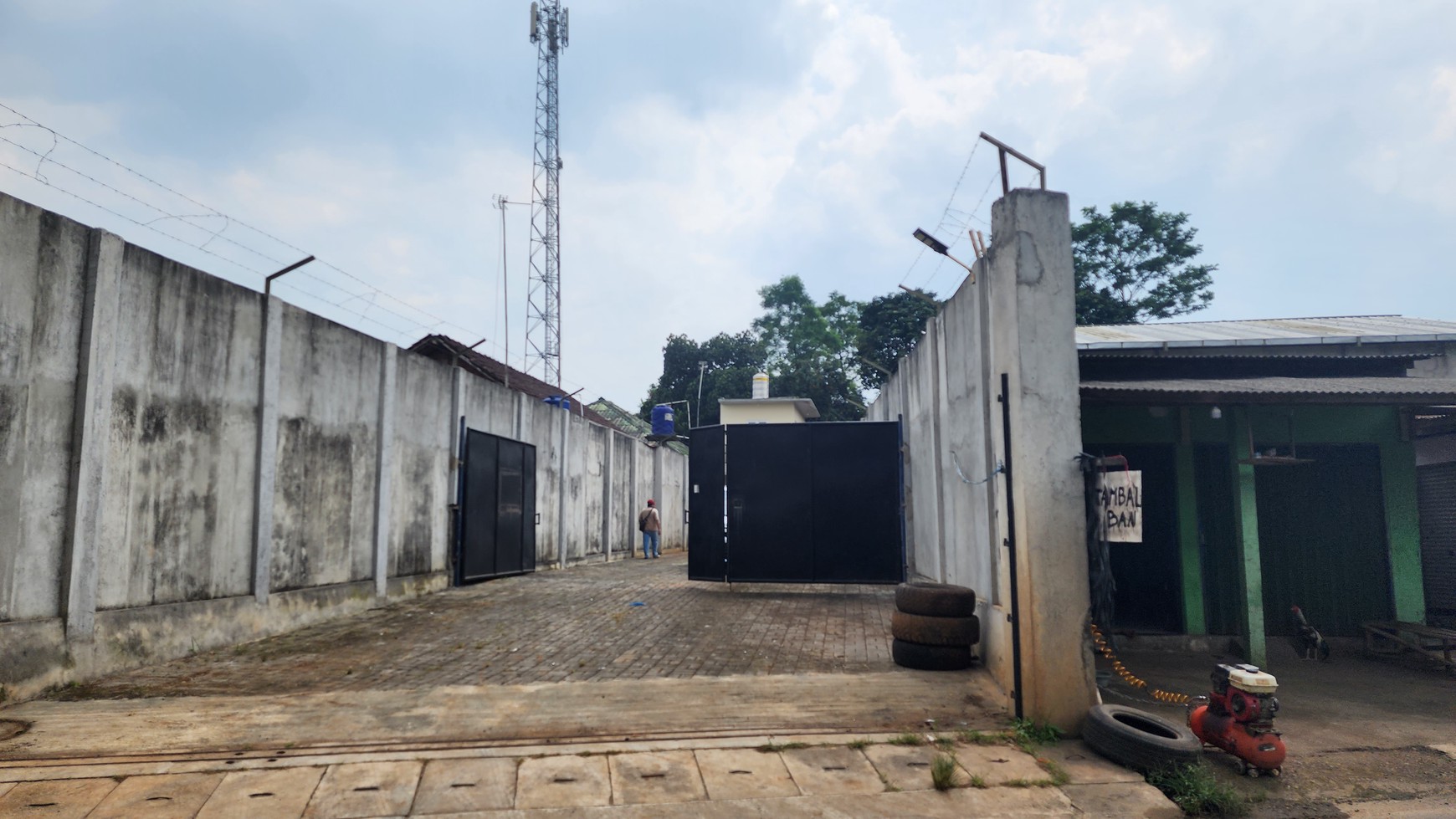 Gudang siap pakai di Cileungsi