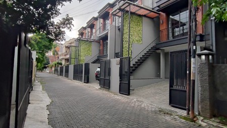 Dijual SEGERA Rumah Bagus di Jl Cilandak, Jakarta Selatan