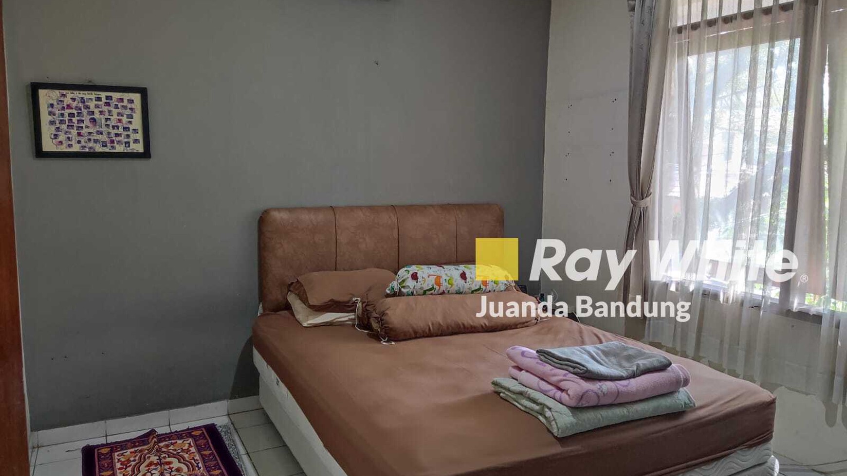 BAGUS! Rumah Nyaman 2 Lantai di Tubagus Ismail, Sayap Dago, Bandung!