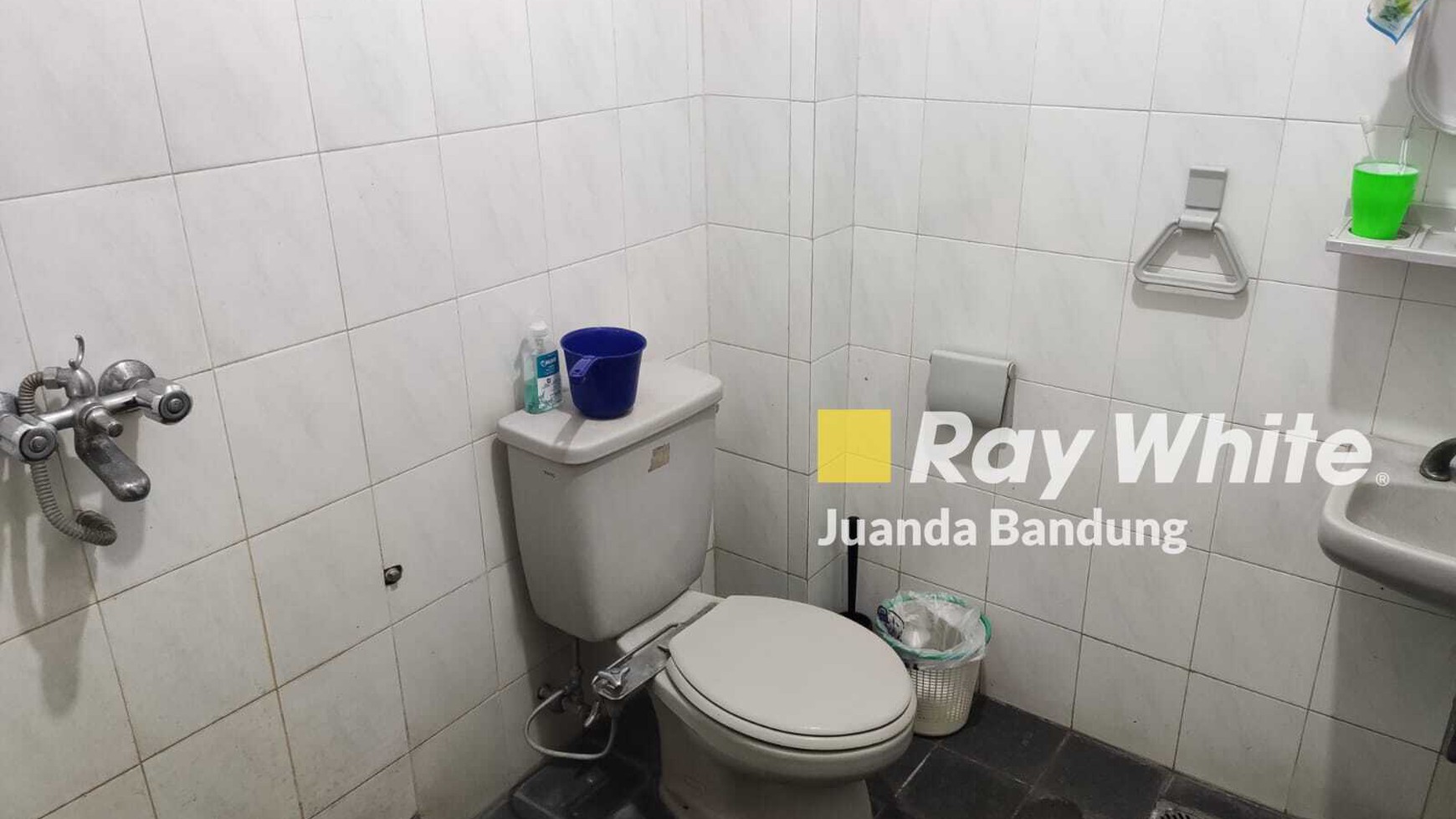 BAGUS! Rumah Nyaman 2 Lantai di Tubagus Ismail, Sayap Dago, Bandung!