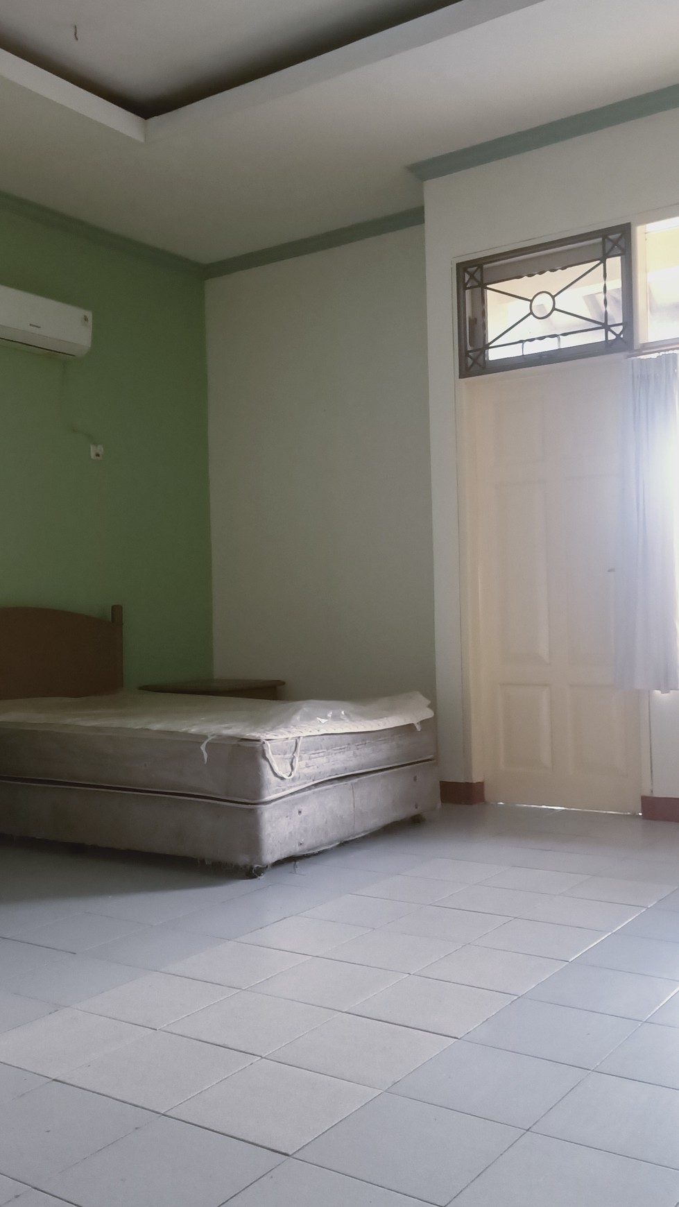 Dijual rumah Lux siap huni di Bintaro