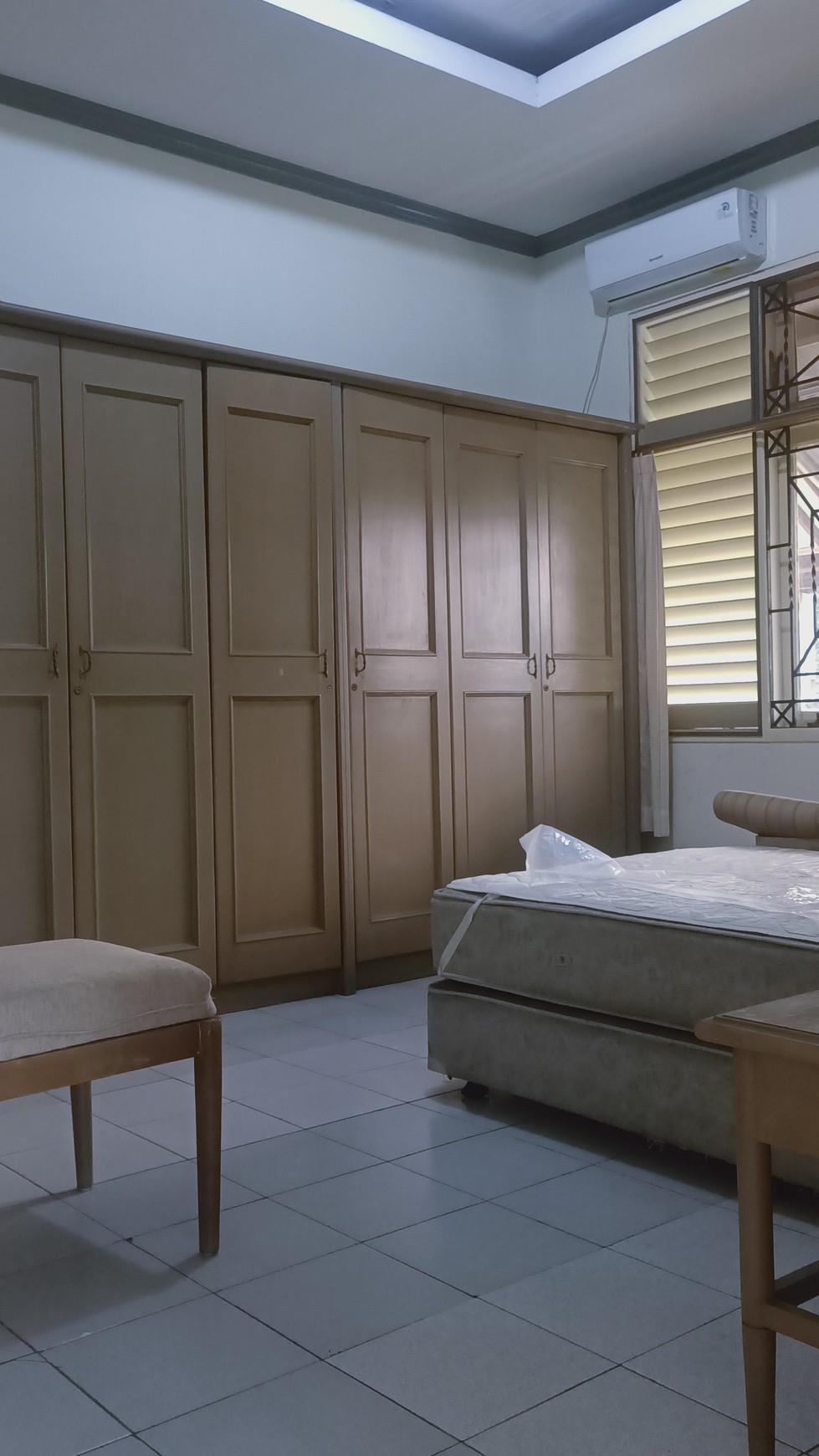 Dijual rumah Lux siap huni di Bintaro