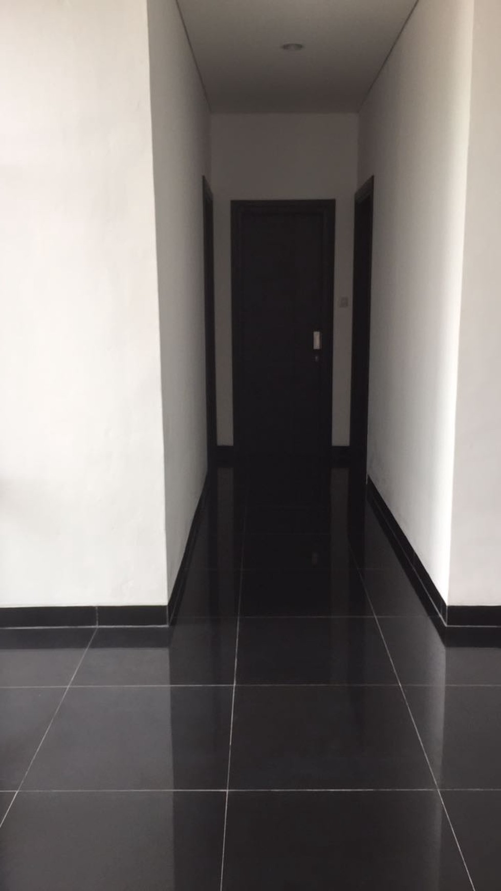 Rumah minimalis,siap huni di Pondok Indah Jakarta Selatan.