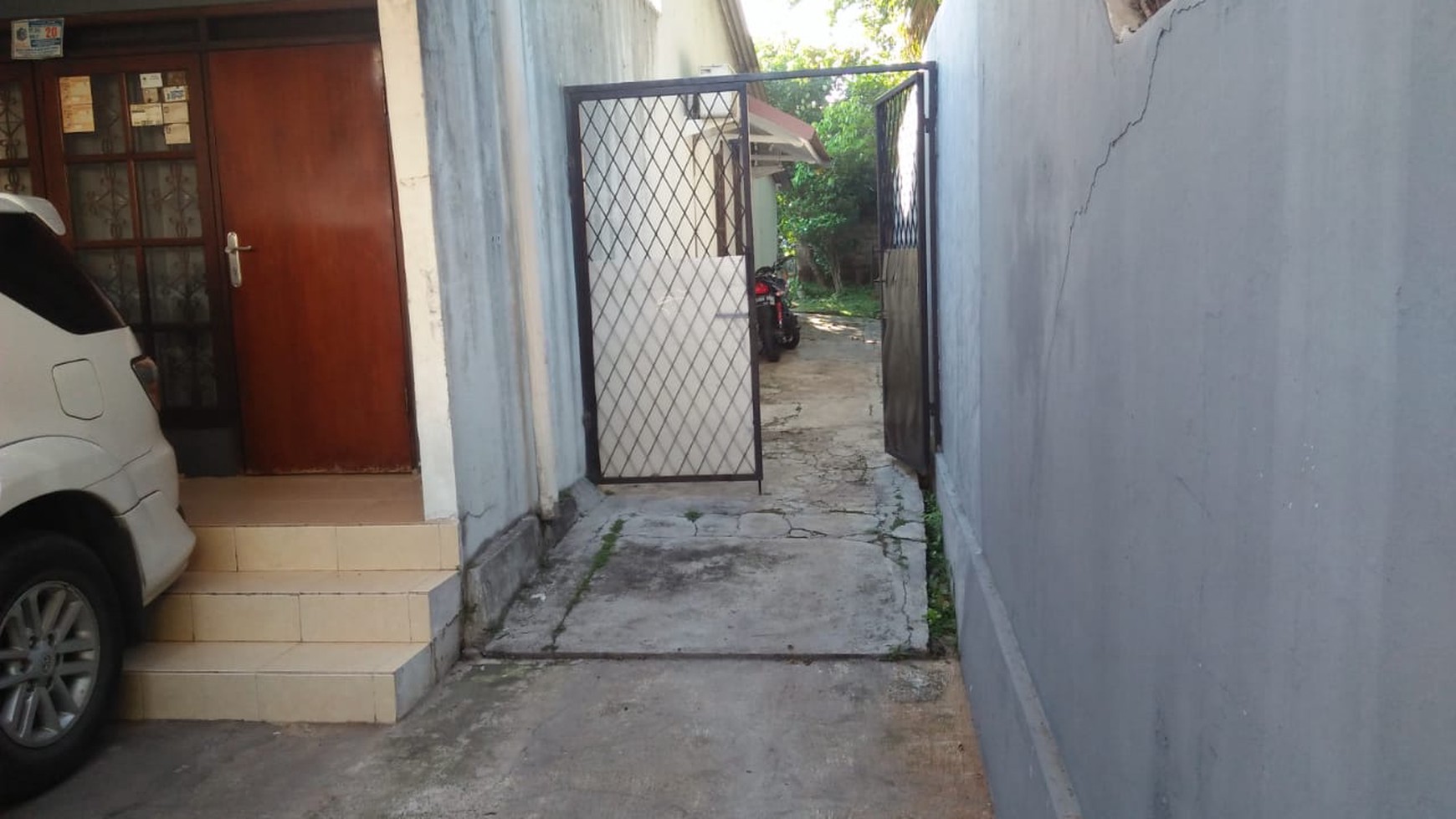 Rumah Siap Huni di Bintaro.