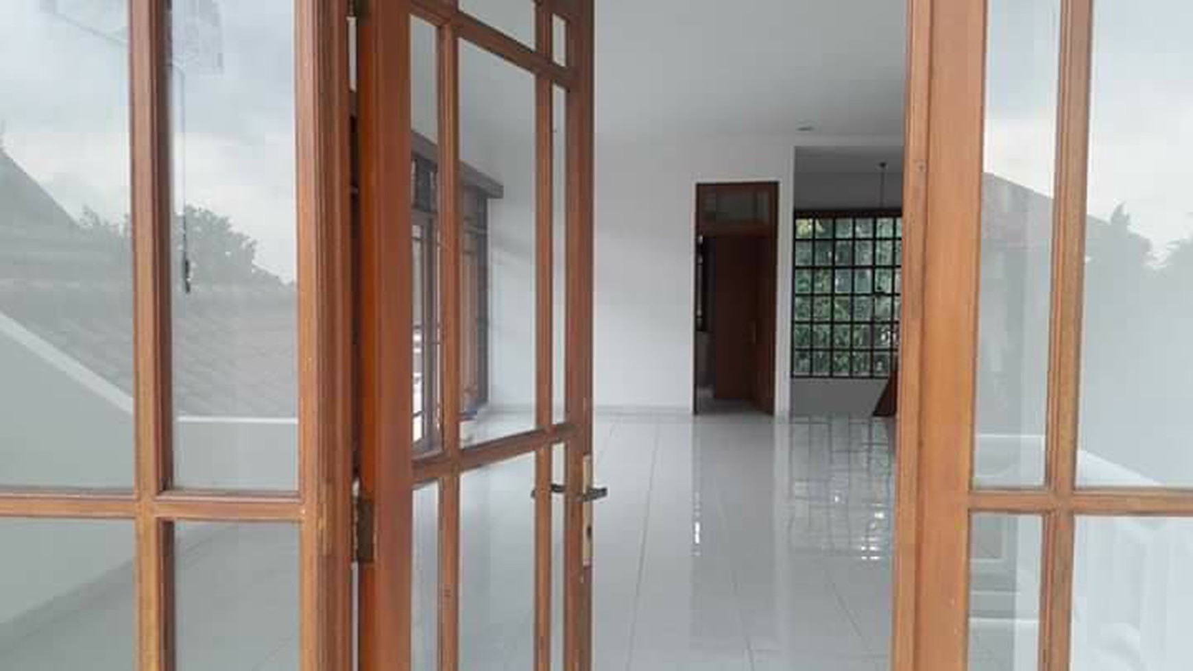 Beautiful townhouse at Kemang