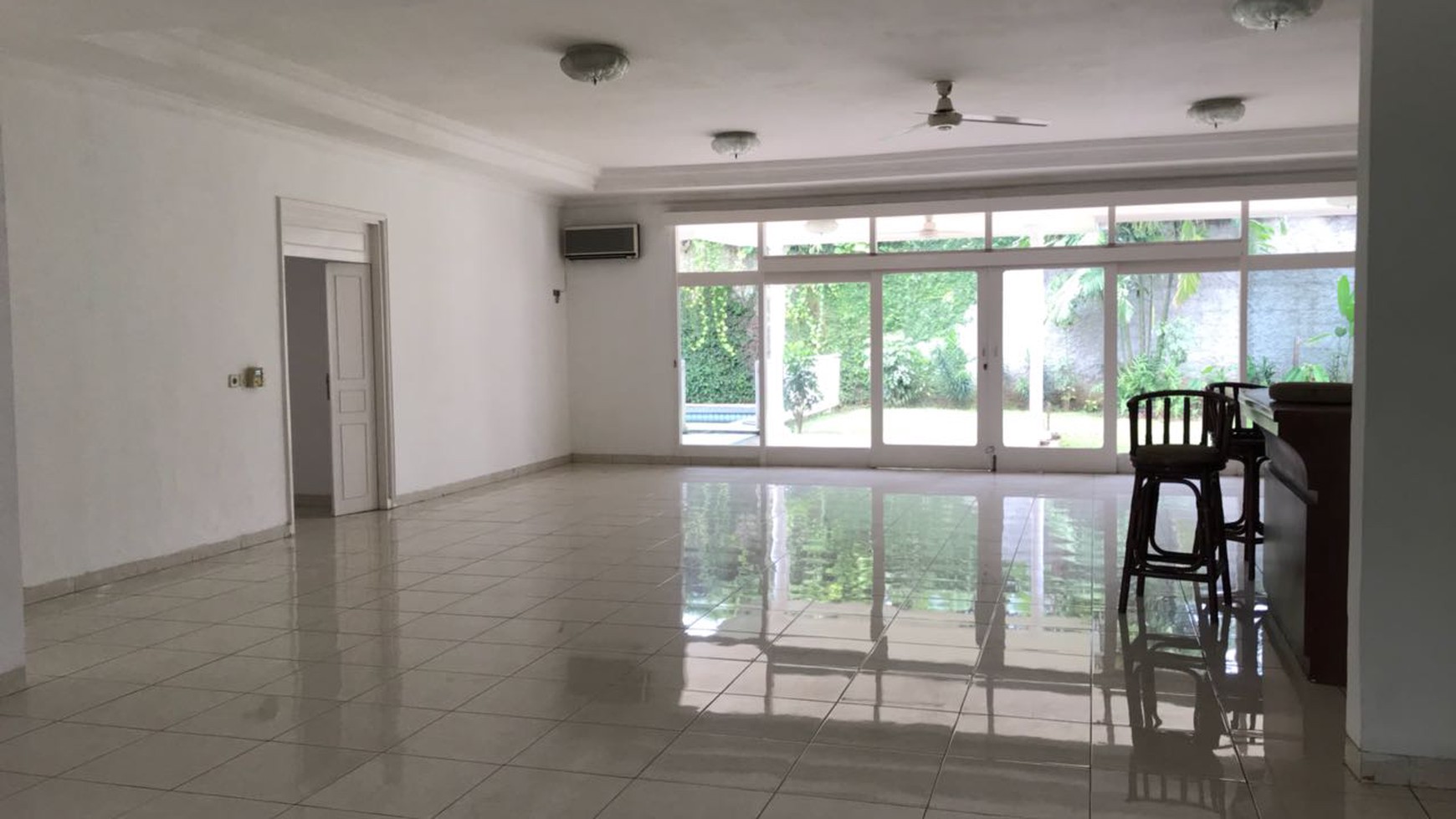 House For Rent in Kemang