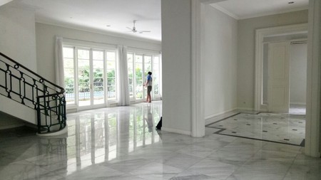 Bright, Modern and stylish house in Kebayoran Baru - Senayan