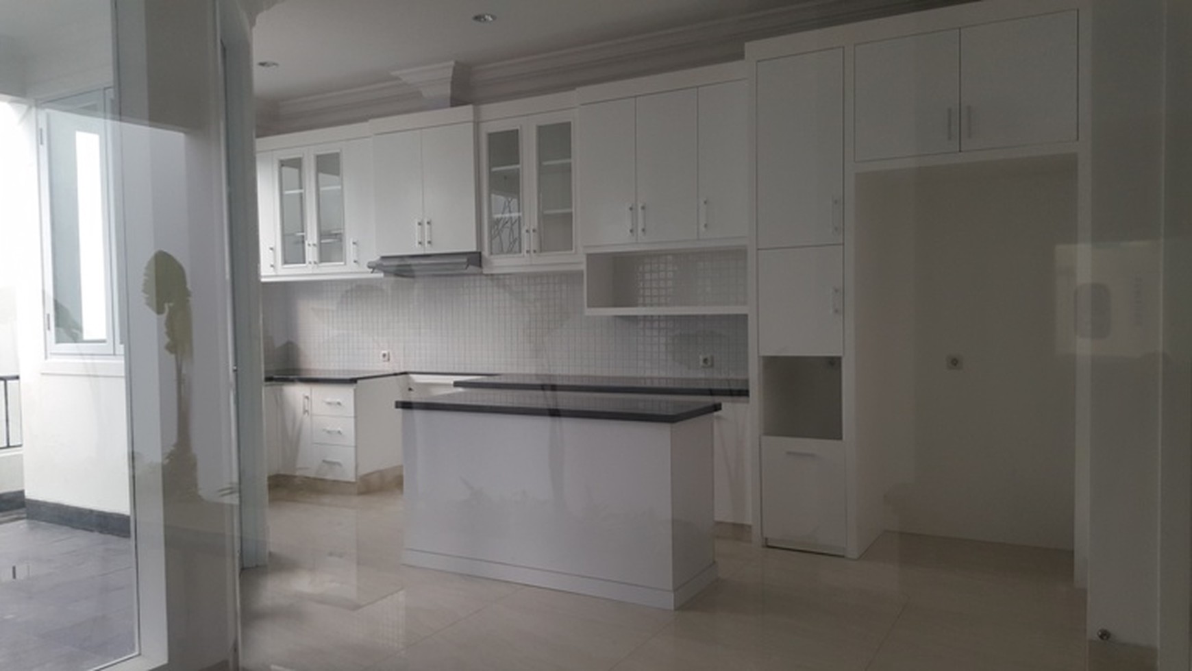 Brand New and ModernTownhouse in Kemang