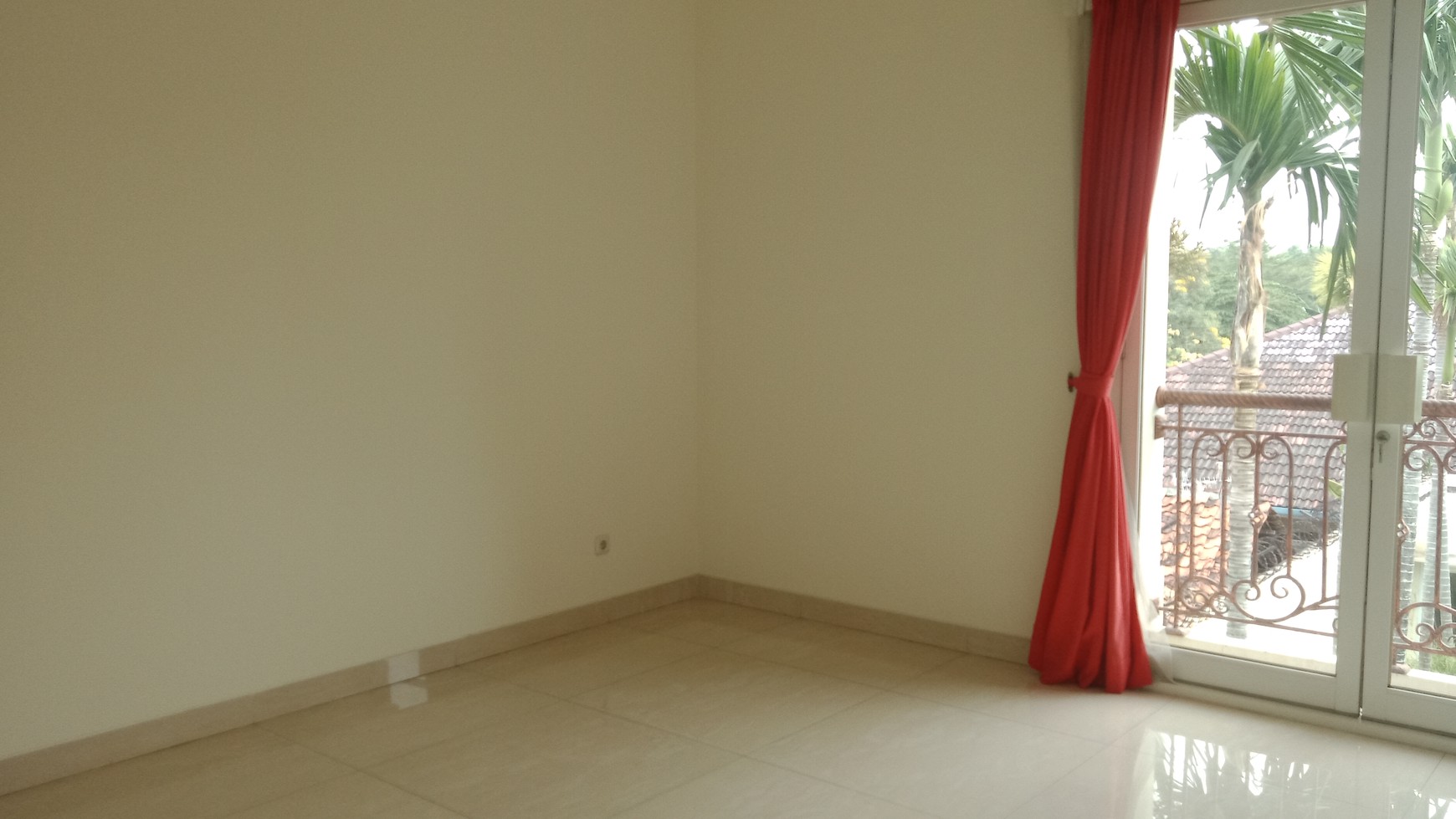 comfortable house in Kemang Dalam area "Limited Editon"