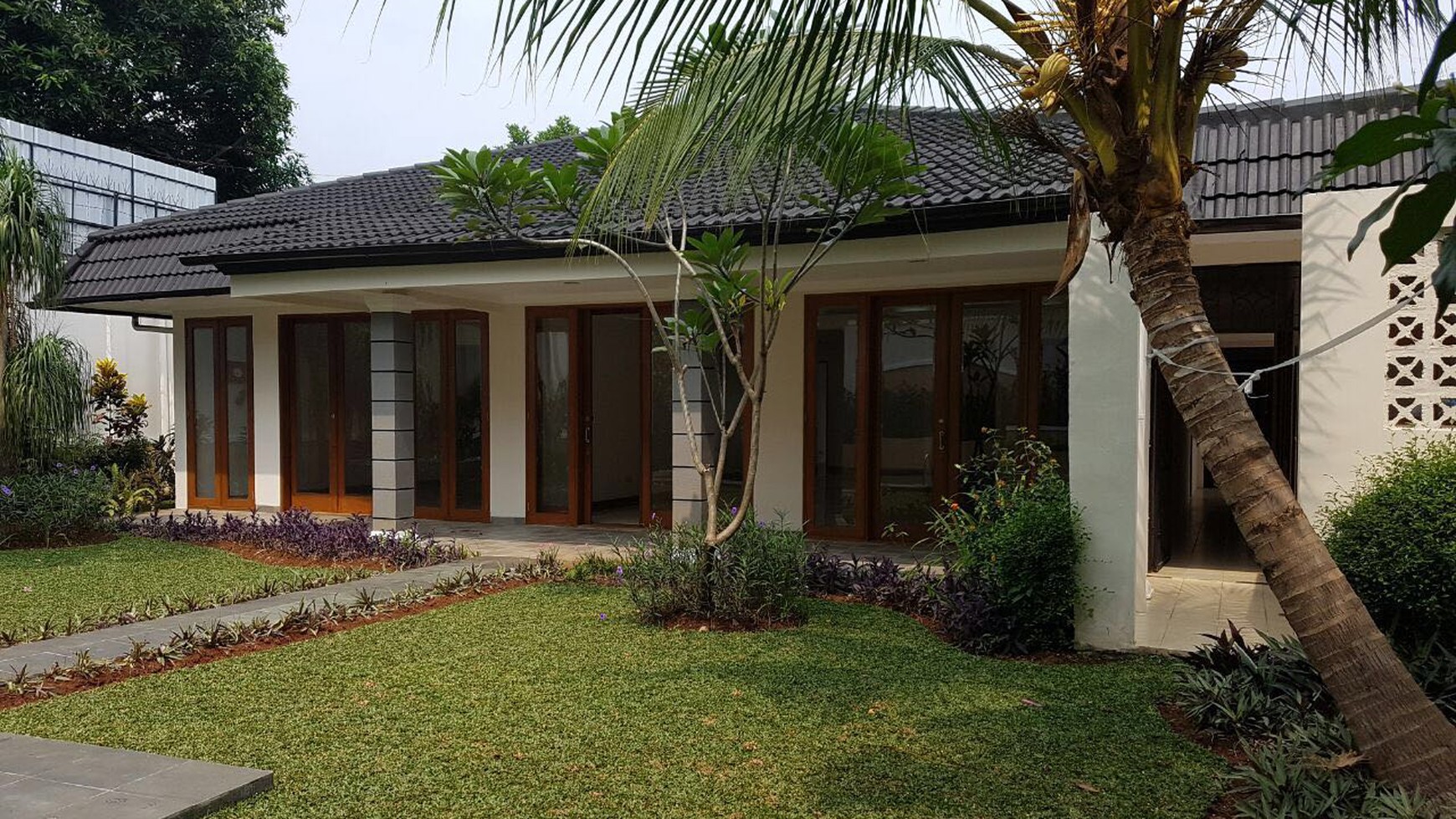 Beautiful House in Kemang Area