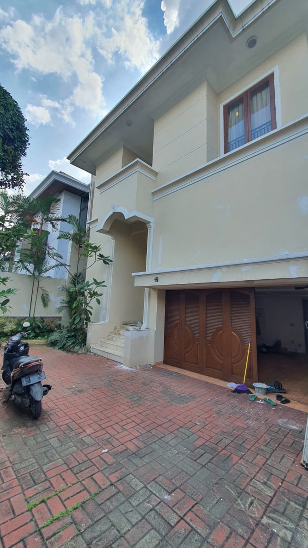 House for Rent in Kemang