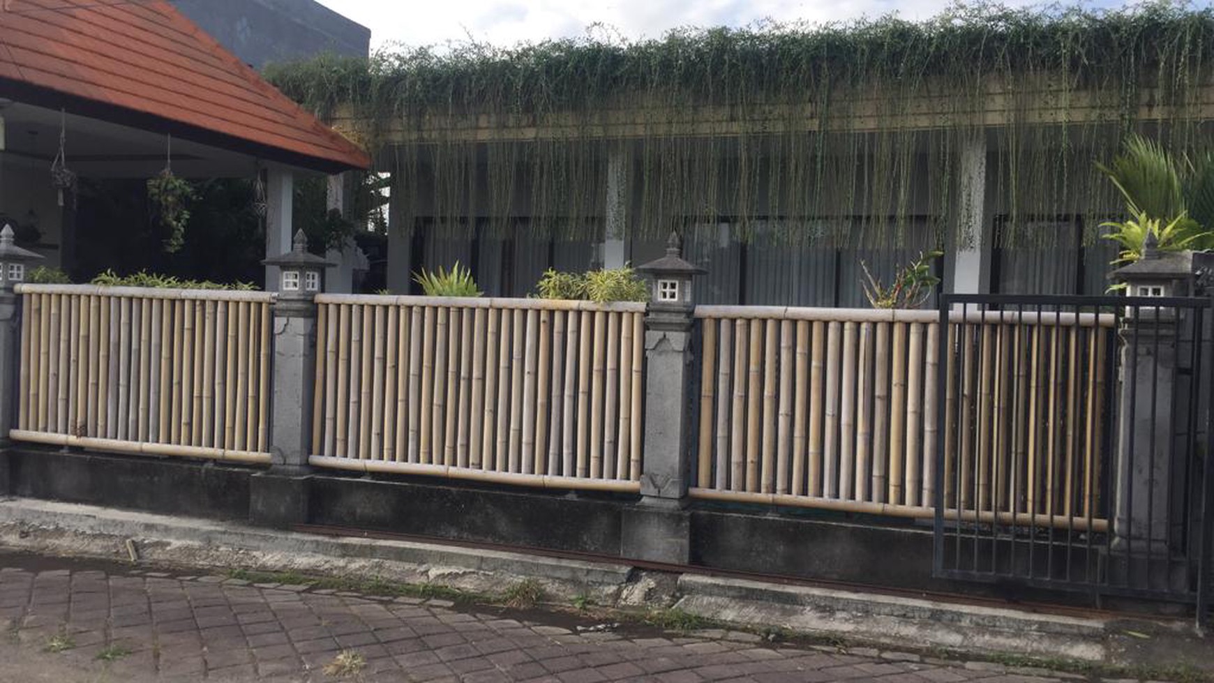 Leasehold  guest house and land in premium area  Canggu with rice field view 