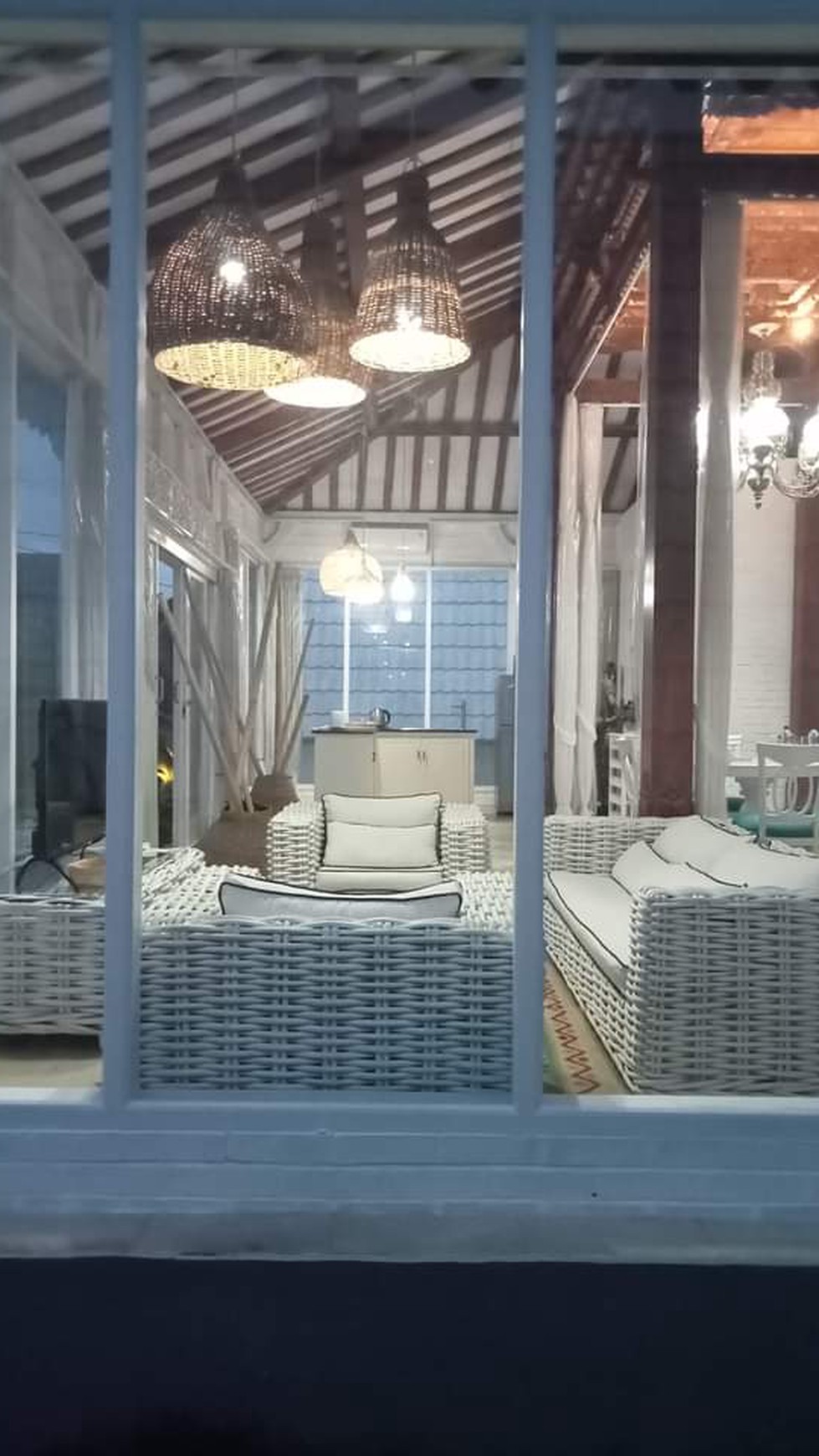 For Sale Leasehold - Brand new white villa with  Javanese ethnic interior  ( 4 unit bungalows and 1 joglo ) on main road Canggu 