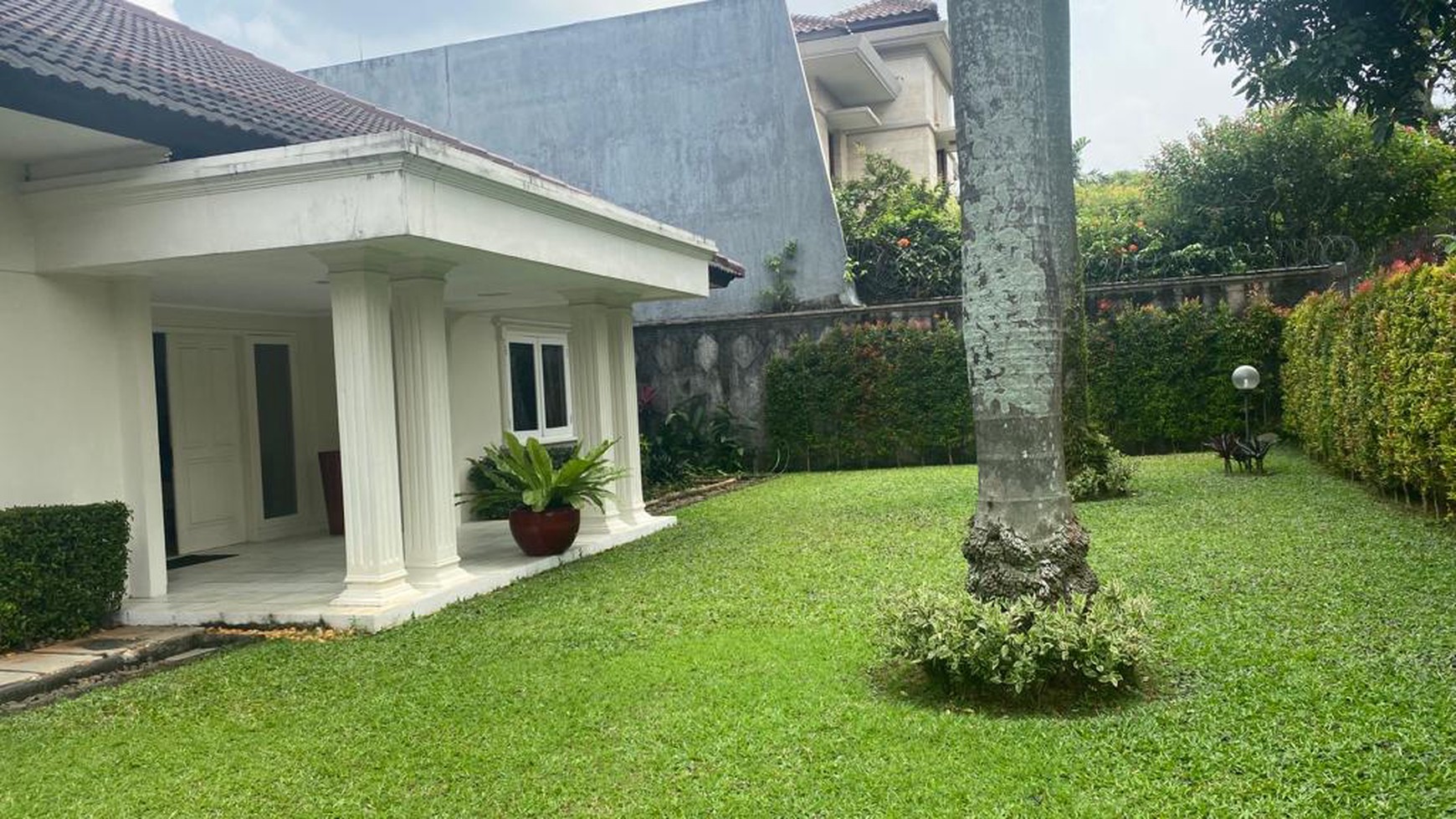 Cozy House for Rent Kemang Area