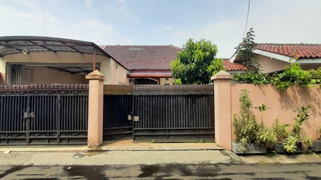 Rumah di Rempoa Veteran Bintaro TangSel.