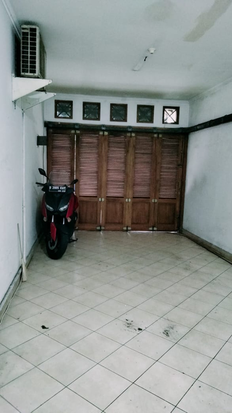 REPOSISI HARGA, Rumah klasik di Sayap Dago - Bandung