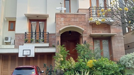 Rumah Siap Huni dalam Townhouse Area Wijaya Kusuma Cilandak