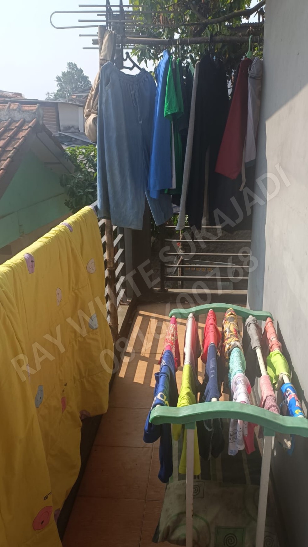 DIJUAL RUMAH/KOST + COCOK UNTUK GUDANG (Jalan Cikandang)  NGAMPRAH - CIMAREME