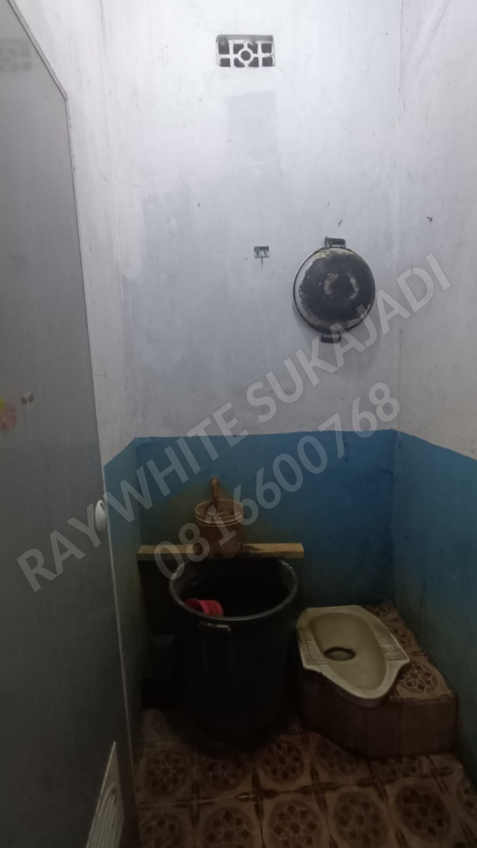 DIJUAL RUMAH/KOST + COCOK UNTUK GUDANG (Jalan Cikandang)  NGAMPRAH - CIMAREME