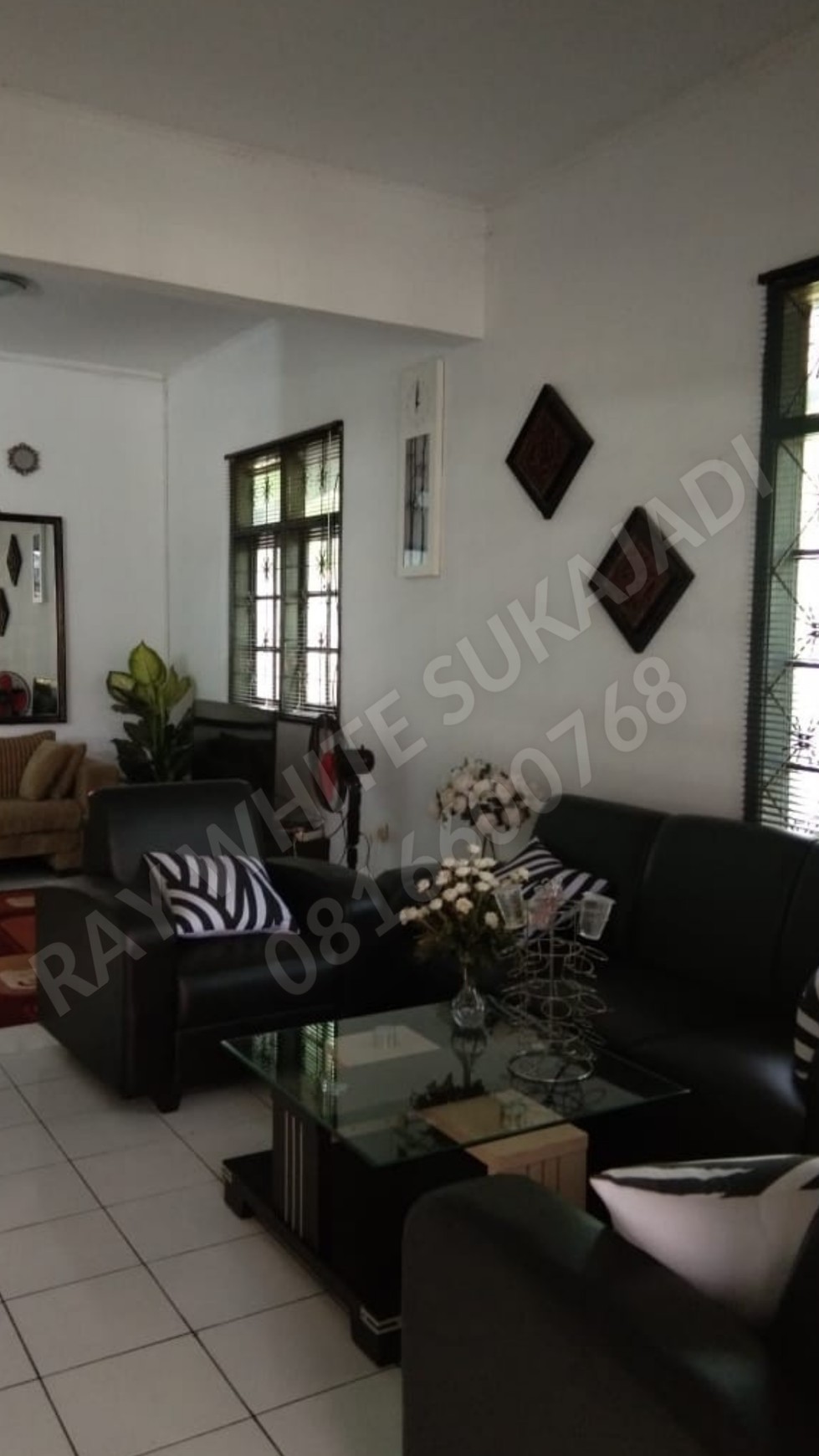 DIJUAL   Rumah Komplek IPTN Cihanjuang Cimahi