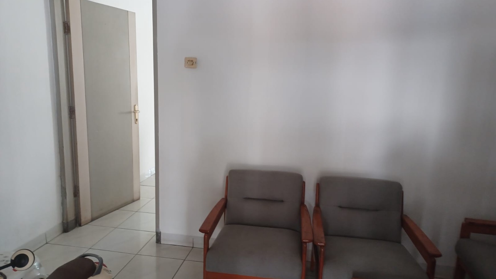 Rumah Minimalis Semi Furnished di jl Arcamanik, Bandung