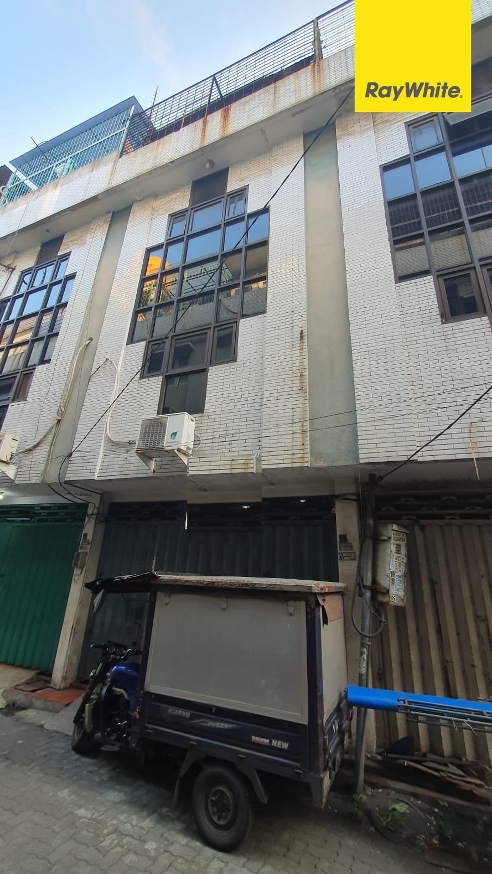 Dijual Ruko SHM Pusat Kota di Jl Kedungdoro Surabaya