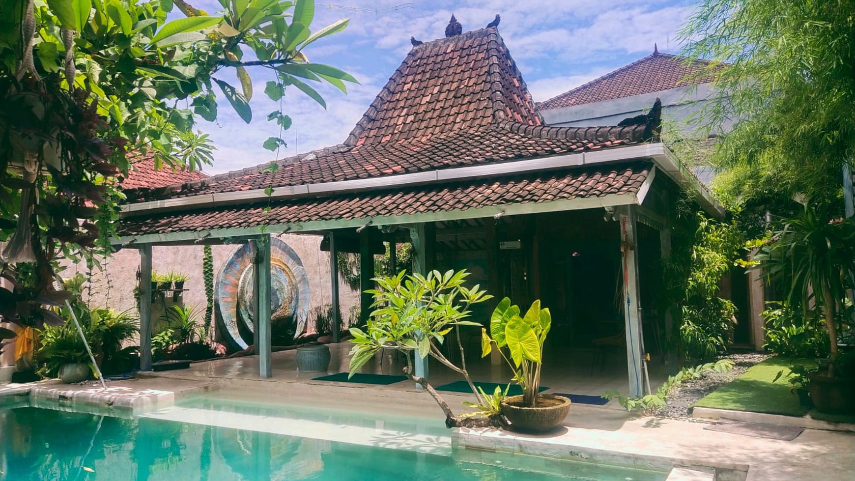 For Sale Leasehold - Commercial space in a strategic and busy area , Canggu