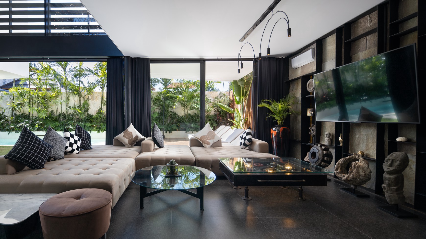 For Sale Leasehold - Brand new luxury villa with modern design and interior area Berawa , Canggu Bali