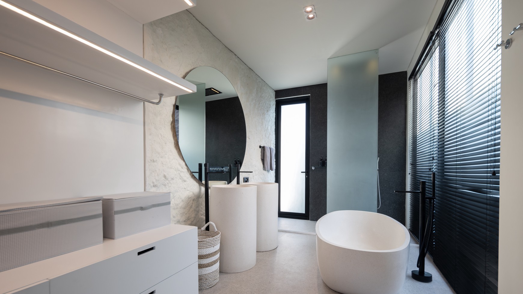 For Sale Leasehold - Brand new luxury villa with modern design and interior area Berawa , Canggu Bali