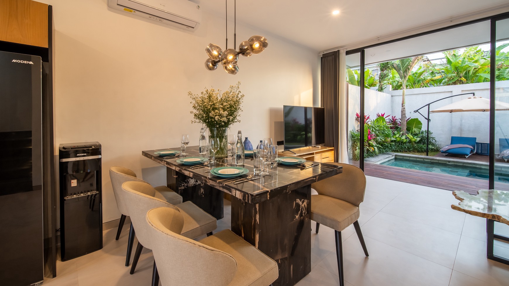 For Sale Leasehold - Brand new modern villa 3 bedrooms in the heart of Berawa - Canggu