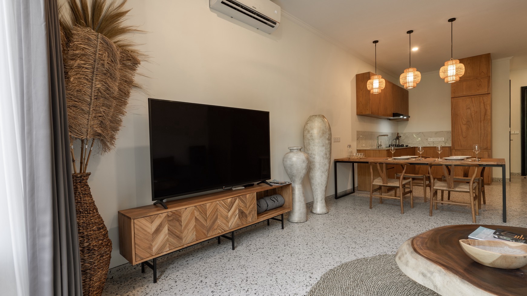 For Sale Leasehold - Brand new modern townhouse in the heart of Batu Bolong - Canggu Bali