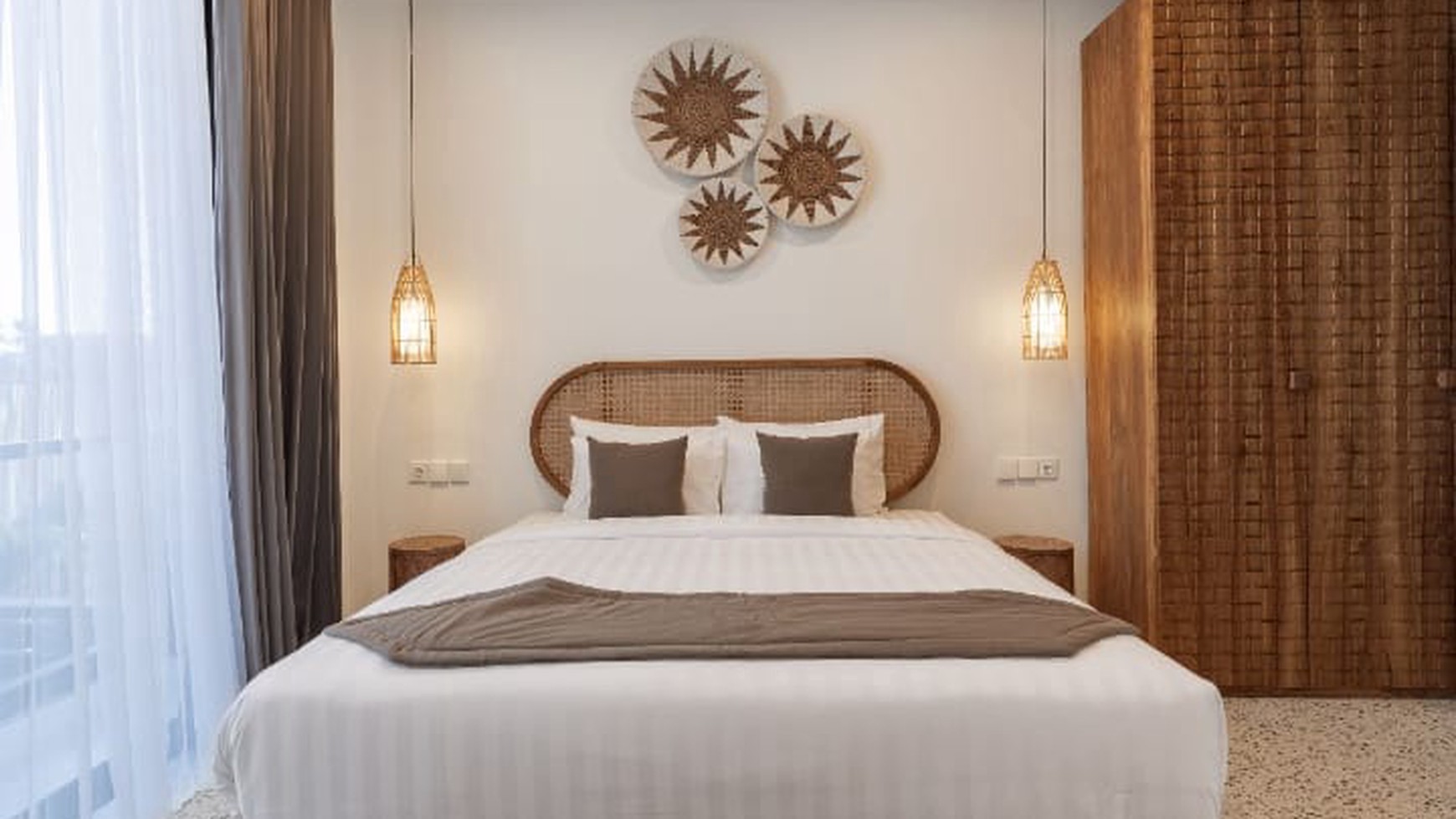 For Sale Leasehold - Brand new modern townhouse in the heart of Batu Bolong - Canggu Bali