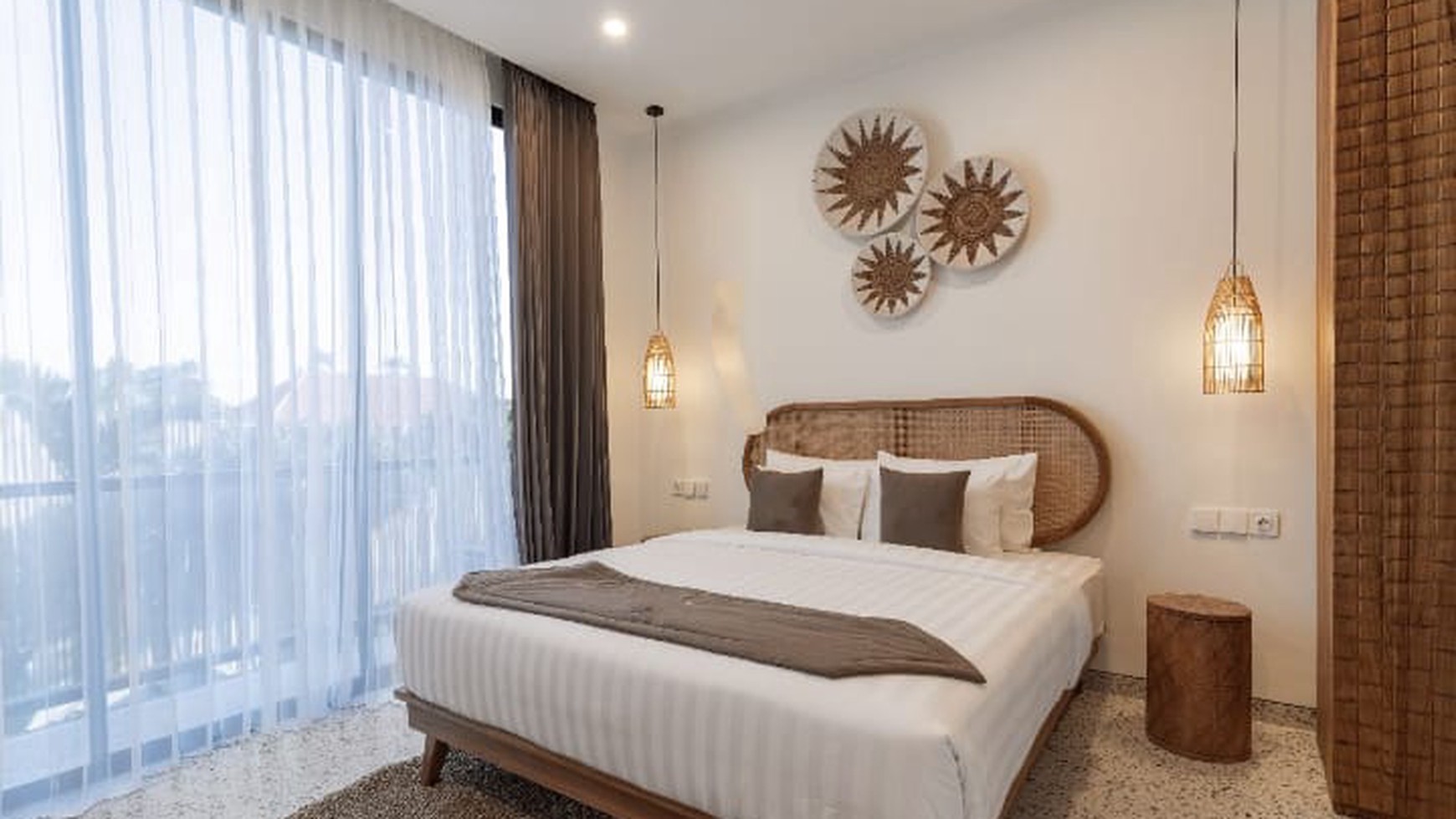 For Sale Leasehold - Brand new modern townhouse in the heart of Batu Bolong - Canggu Bali