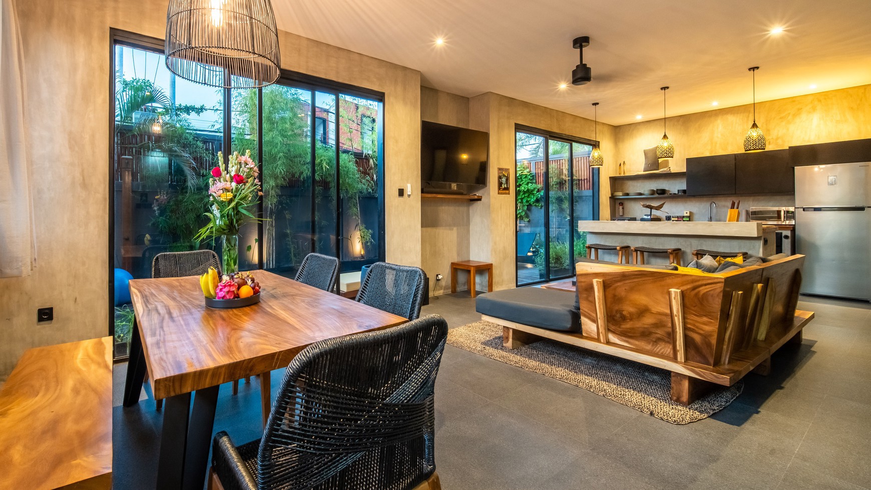 For Sale Leasehold - Brand new modern villa walking distance to Atlas and Finns Beach Club Bali