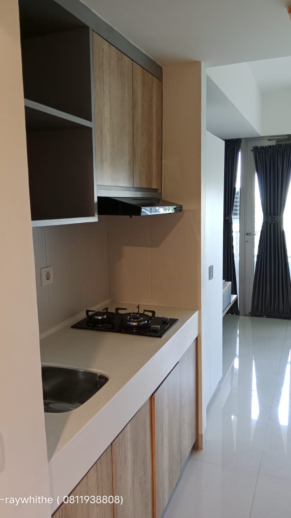 APARTEMEN  FULL FURNISHED  DI ORANGE COUNTY (SIAP PAKAI ) 