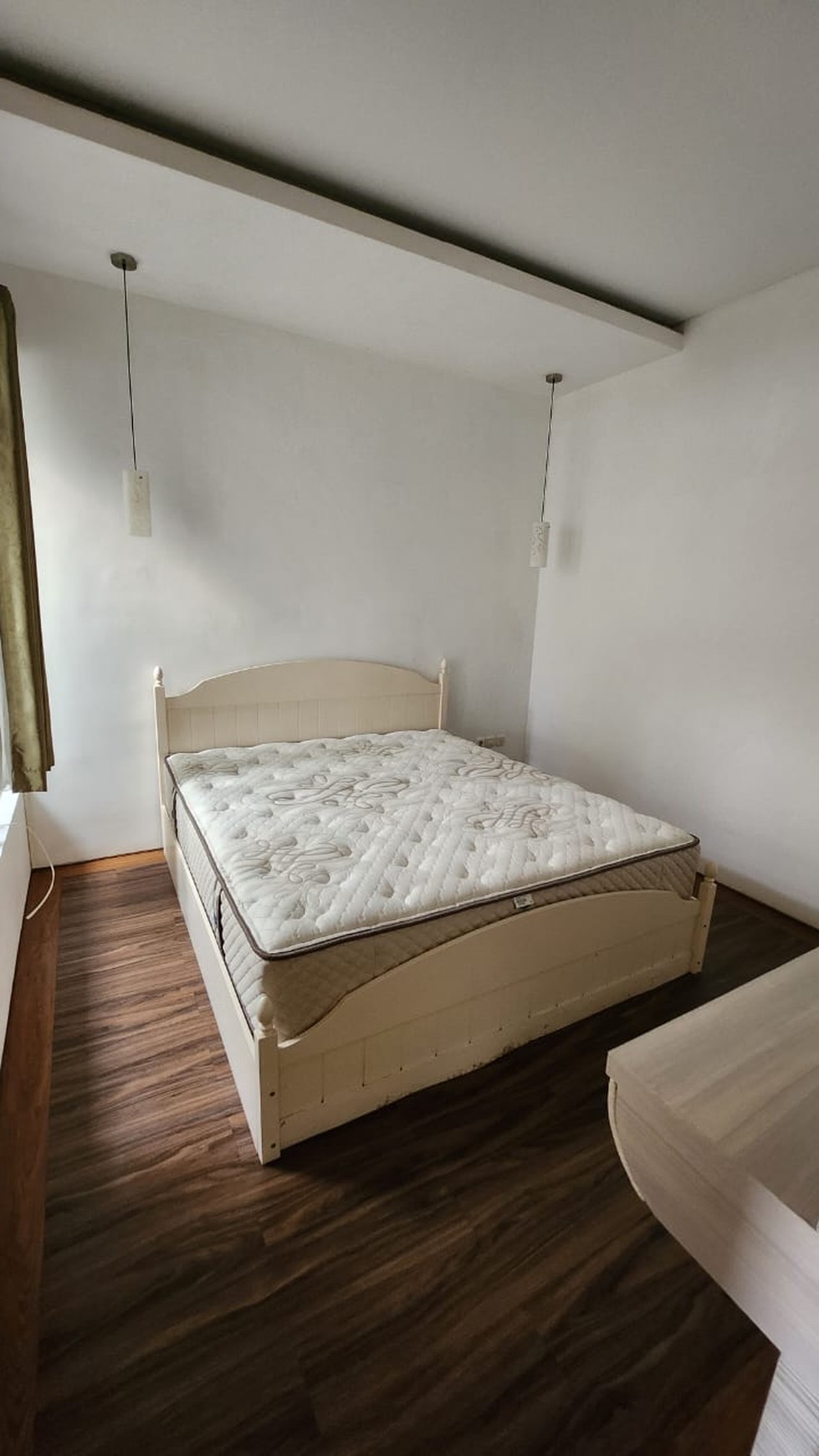 Dijual Rumah Cantik Royal Residence Siap Huni 