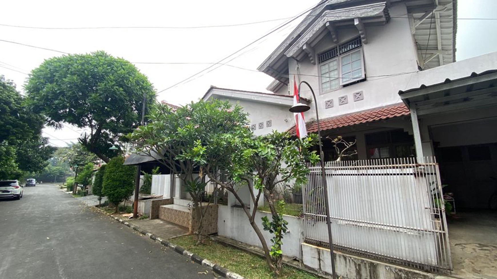 Rumah 2 Lantai di Bintaro dekat Pembangunan Jaya, Tangerang Selatan