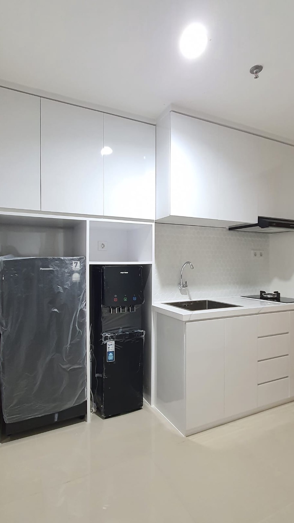 Apartemen Siap Huni di Apartemen Embarcadero, Pondok Aren, Bintaro, Tangerang Selatan 