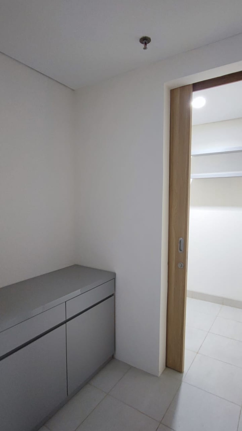 Apartemen Siap Huni di Apartemen Embarcadero, Pondok Aren, Tangerang Selatan