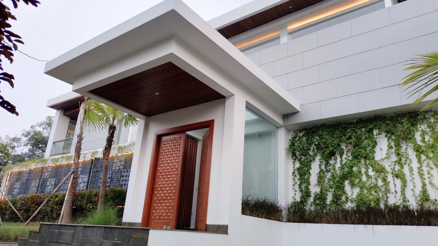 RUMAH BRAND NEW LUX PONDOK INDAH JAKARTA SELATAN