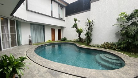 Beautiful and Comfy House finished Renovated at Kebayoran  Baru Area