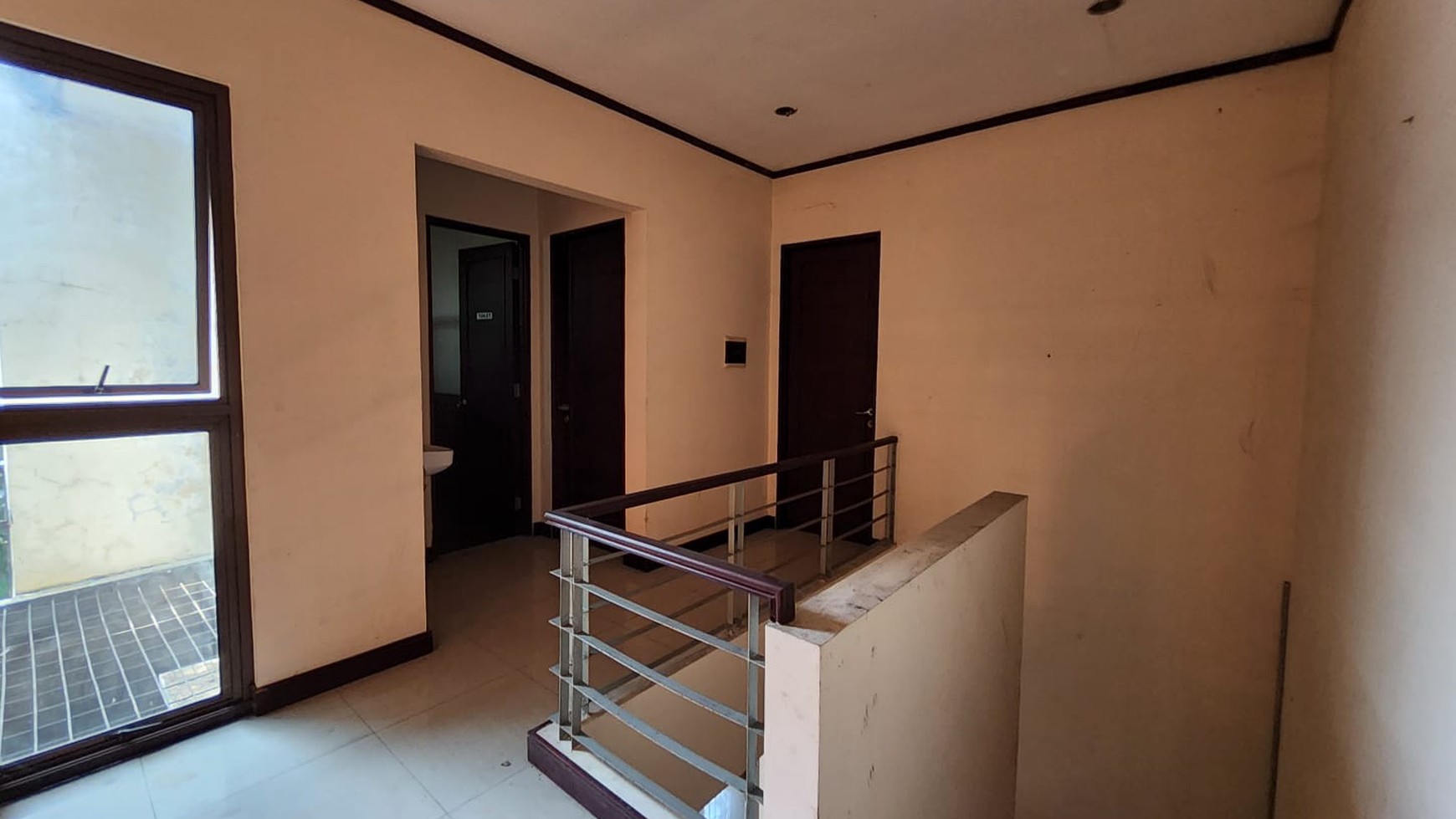 Rumah Bagus Siap Huni di Senayan, Bintaro Jaya Sektor 9, Tangerang Selatan 